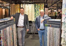 Ulf Straatman en Dick Fraterman van Prestigious Textiles (PT), een internationale onderneming in stoffen, met een netwerk van dealers en handelspartners in heel Europa, China en Zuid-Afrika.